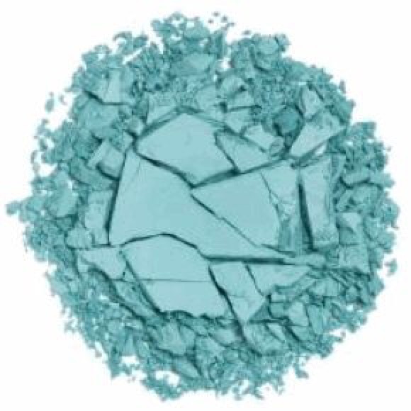 Urban Decay Matte Eye Shadow - Narcotic - Picture 2 of 5